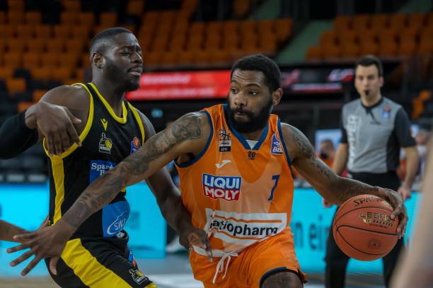 下文简称 下文简称